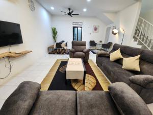 Gallery image of Pangeran Homestay Pokok Sena in Kampong Joo