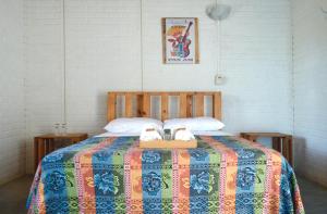 Postel nebo postele na pokoji v ubytování Playa del Ritmo Beach Hostel & Bar - Adults Only + 37 fotografií