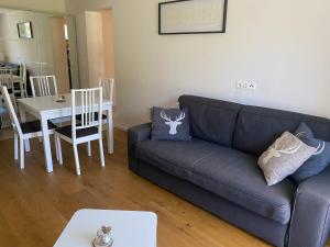 Istumisnurk majutusasutuses Fliess Apartment