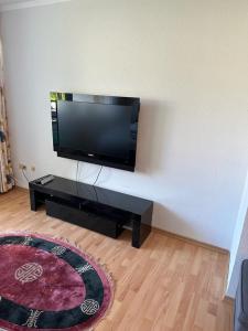 TV a/nebo společenská místnost v ubytování Wohnung in Sankt Englmar Nr 512