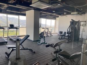 Fitness centrum a/nebo fitness zařízení v ubytování Colibrí Arena - Santa Marta - Aparta Suite 1019
