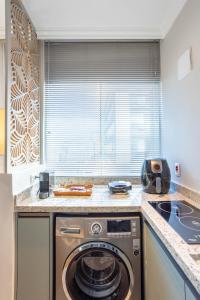 Afbeelding uit fotogalerij van 310 Lindo Apartamento Alto Padrão Bela Cintra Stay in Sao Paulo