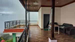 Balkons/terase naktsmītnē Panoramic View Guest House Sarangkot