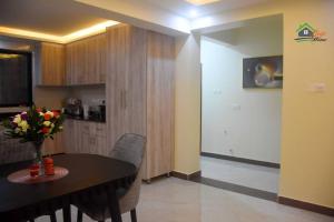 Fotografie z fotogalerie ubytování Bright cozy APT in the heart of Naguru v destinaci Kampala
