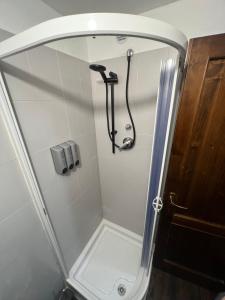 Un baño de Appartamento di Equa al Passo del Tonale 14 fotos más