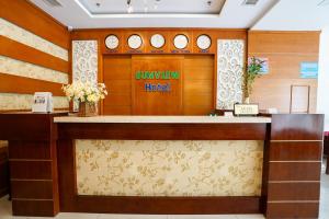 Ο χώρος του λόμπι ή της ρεσεψιόν στο Sunview Beach Hotel Danang