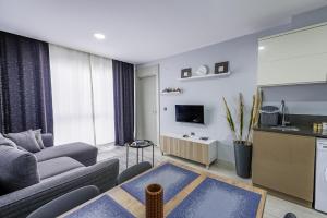 Fotografie z fotogalerie ubytování Studio Flat w Shared Pool and Garden in Antalya v destinaci Antalya