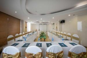 Konferenční prostory v ubytování Danly Hotel 24 Đào Tấn HN - by BAY LUXURY