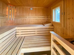 Fotografie z fotogalerie ubytování Ferienhaus Wiesengeflüster E2 - nur 3 Gehminuten zur Müritz und mit Sauna v destinaci Röbel