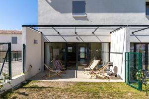 A patio or other outdoor area at residentie Gaugin C4