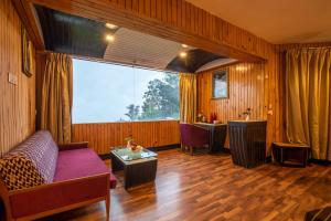 TV a/nebo společenská místnost v ubytování Poppys Pleasant Stay