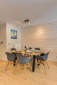 Fotografia z galérie ubytovania White Pearl A13 - Alpes Travel - Central Chamonix (Sleeps 6) v destinácii Chamonix-Mont-Blanc