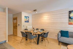 Posedenie v ubytovaní White Pearl A13 - Alpes Travel - Central Chamonix (Sleeps 6)