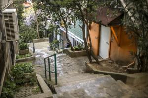 Garður fyrir utan Loop Hotel Bosphorus İstanbul