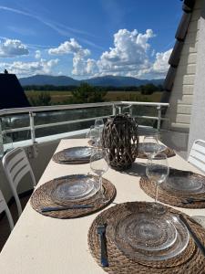 Nespecifikovaný výhled na hory nebo výhled na hory při pohledu z apartmánu + 33 fotografií