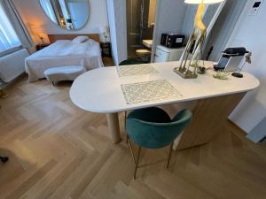Istumisnurk majutusasutuses Exclusive one room apartment next to Zürich main station