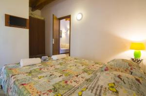 Posteľ alebo postele v izbe v ubytovaní Su La Strata Villa by CorfuEscapes