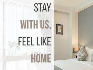 A bed or beds in a room at Milano Apartment Navigli View Grande