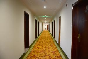 Foto dalla galleria di GreenTree Inn JiangSu WuXi YiXing East LongTan Road DongJiu Business Hotel a Yixing