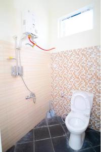 Ένα μπάνιο στο Villa Leora Cordoba G2 by Sans Villa +8 φωτογραφίες