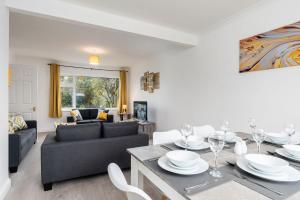 Gallery image of Spacious Modern Home in Sheffield in Todwick