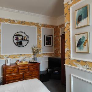 Ліжко або ліжка в номері The Corner House
