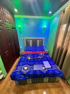 Cama o camas de una habitación en Boston Luxry Furnished Appartments
