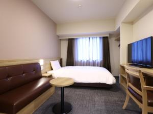 Μια τηλεόραση ή/και κέντρο ψυχαγωγίας στο Dormy Inn Hiroshima Annex