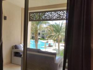 Billede fra billedgalleriet på Mangroovy Magic PoolView 1BR in Beachfront Complex M3 3A 13 i Hurghada