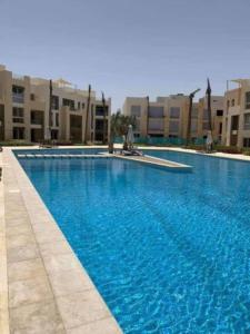 Billede fra billedgalleriet på Mangroovy Magic PoolView 1BR in Beachfront Complex M3 3A 13 i Hurghada