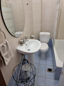 Kúpeľňa v ubytovaní Lucas2 Lux Flogita apartment