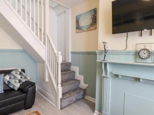 TV a/nebo společenská místnost v ubytování 24 Trafalgar Road