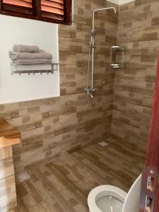 Et badeværelse på Zi Villa Garden Cottage 2 and 3 + 30 billeder