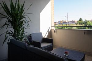 Balkón nebo terasa v ubytování Bella Ciao Airport Apartment
