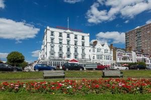 Muthu Westcliff Hotel (Near London Southend Airport)