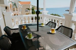 Příroda nedaleko apartmánu + 37 fotografií