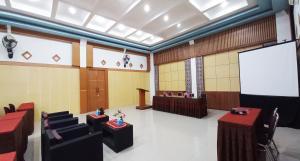 Posezení v ubytování Hotel Syariah GS HERITAGE, Kota Metro + 36 fotografií