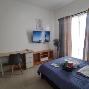 Fotografie z fotogalerie ubytování Affordable Condo w/ Shower Heater and Wi-Fi v destinaci Minglanilla