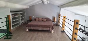 Postel nebo postele na pokoji v ubytování Loft en duplex au Mas de la Restanque