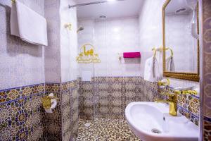 Ένα μπάνιο στο Khurjin Boutique Hotel
