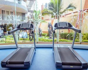 Fitness centrum a/nebo fitness zařízení v ubytování Protea Hotel by Marriott Kampala Skyz