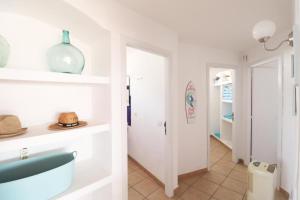 Foto de la galería de best beach house in Lanzarote en Famara