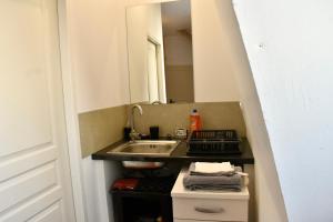 Ảnh trong thư viện ảnh của La Domus Lemaitre 8 - formule éco -parking - WIFI - autoroute ở Bavay +34 ảnh