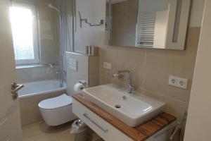 Koupelna v ubytování Haus Sanruus – Für Zwei