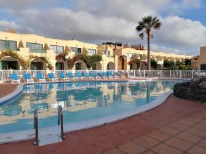 The swimming pool at or close to Castillo Mar- Casa Martini