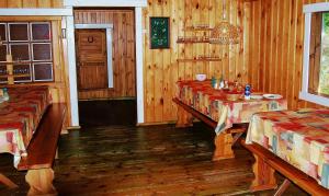Restaurace v ubytování Sõrve Holiday Home