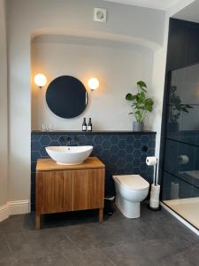 Galeriebild der Unterkunft Rooms at Allium in Tenby + 31 Fotos