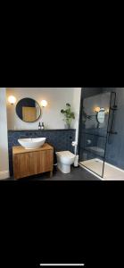 Galeriebild der Unterkunft Rooms at Allium in Tenby