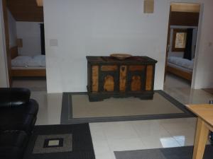 Fotografie z fotogalerie ubytování Moderne attraktive Dachwohnung für max. 6 Personen in ruhiger Umgebung v destinaci Flims + 4 fotografie