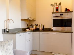 A cozinha ou kitchenette de Bluebell Barn - Uk12792